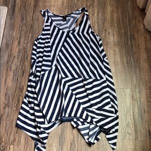 H&M size large razor back tank top